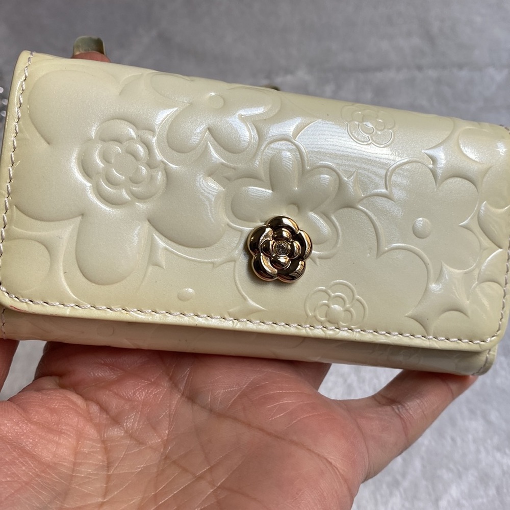 CLATHAS Key Holders - Picture 8 of 10